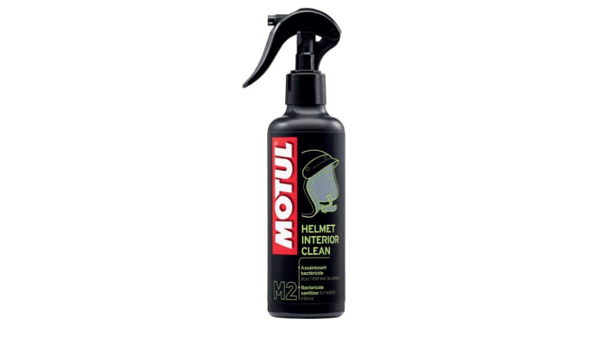MOTUL MC CARE ™ M2 Helmet Interior Clean